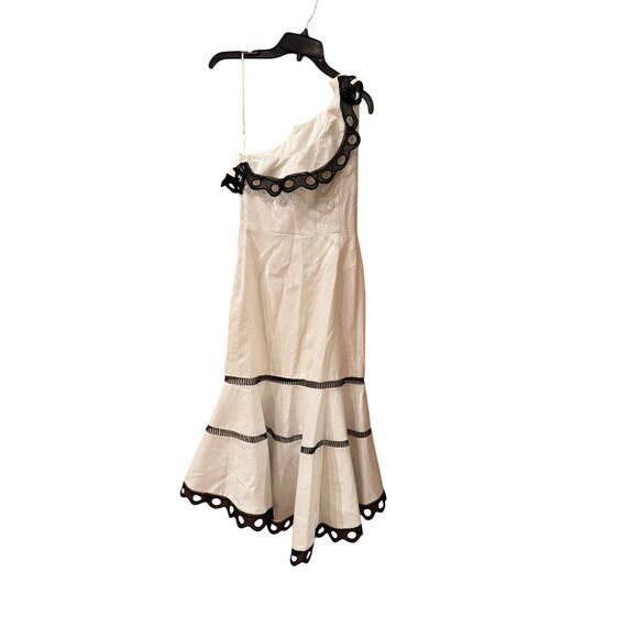 Alexis "Christie" dress with contrast scalloped lace trim size small (new) - Picture 9 of 10